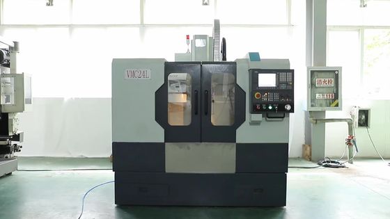 Centro di macchina verticale della fresatrice di CNC piccolo VMC24L